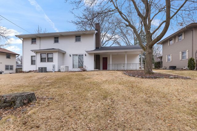 1726 Williamsburg Road, Rockford, IL 61107