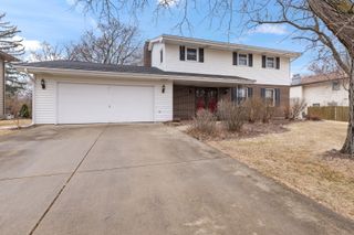1726 Williamsburg Road, Rockford, IL 61107
