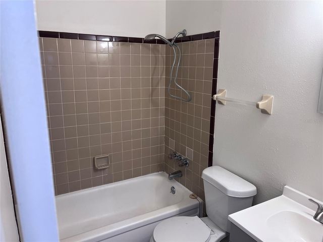 1120 36TH STREET W, Bradenton, FL 34205