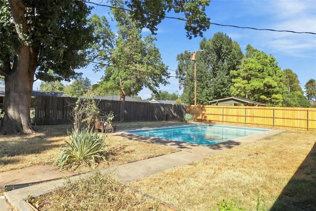 2603 Brentwood Drive, Norman, OK 73069