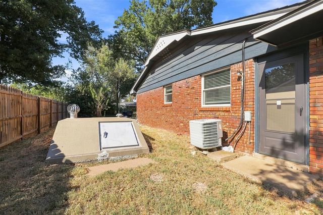 2603 Brentwood Drive, Norman, OK 73069