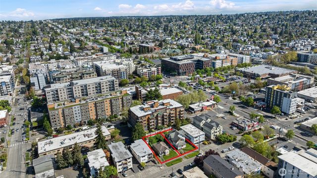 1530 NW 53rd Street, Seattle, WA 98107