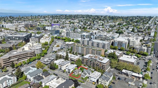1530 NW 53rd Street, Seattle, WA 98107