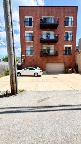 5642 N Broadway Street 3N, Chicago, IL 60660