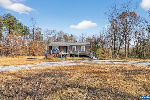 218 MAHAN RD, Cumberland, VA 23901