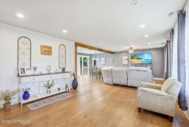 528 New York Avenue, Brick, NJ 08724