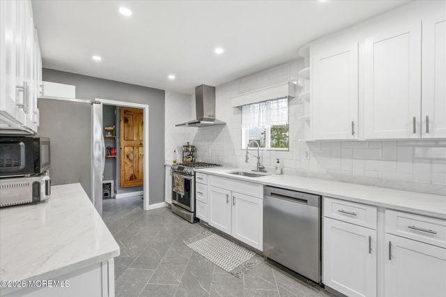 528 New York Avenue, Brick, NJ 08724