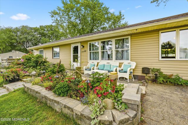 528 New York Avenue, Brick, NJ 08724