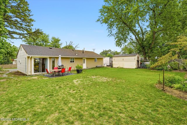 528 New York Avenue, Brick, NJ 08724