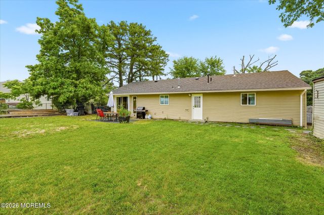 528 New York Avenue, Brick, NJ 08724