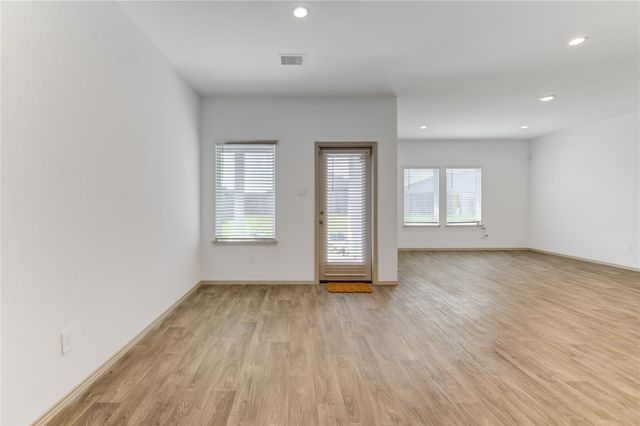 7319 Sunset Creek Drive, Richmond, TX 77469