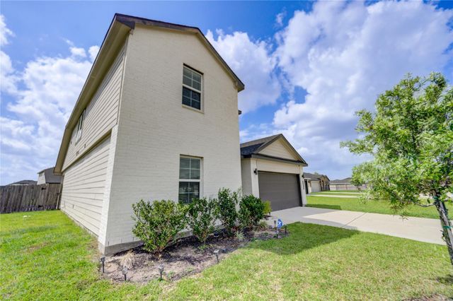7319 Sunset Creek Drive, Richmond, TX 77469