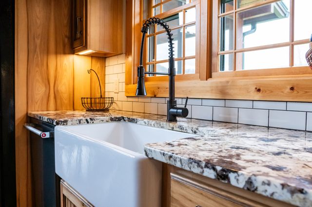 575 E Fork Rd, Whitleyville, TN 38588