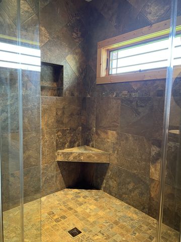 575 E Fork Rd, Whitleyville, TN 38588