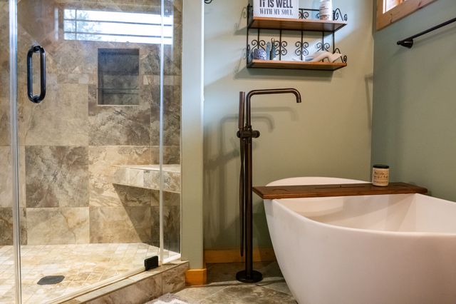 575 E Fork Rd, Whitleyville, TN 38588