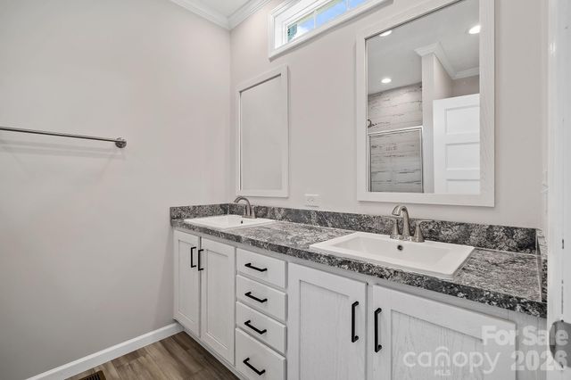 134 Bellamy Road, Asheville, NC 28806