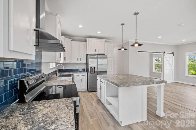 134 Bellamy Road, Asheville, NC 28806