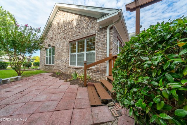 202 Longmeadow Drive, Wilmington, NC 28412