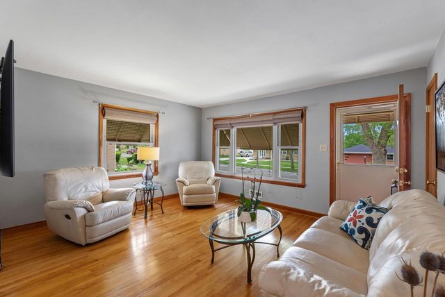 162 W Allerton AVENUE, Milwaukee, WI 53207