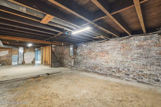 807 Franklin St, Louisville, KY 40206