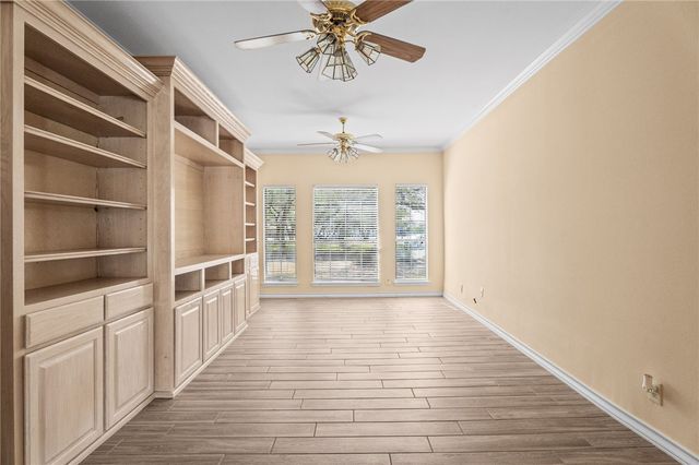 505 Spyglass, Rockport, TX 78382