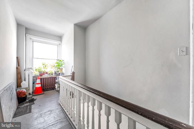 5853 MARKET ST, Philadelphia, PA 19139
