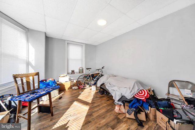 5853 MARKET ST, Philadelphia, PA 19139
