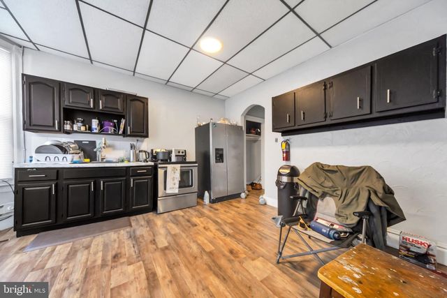 5853 MARKET ST, Philadelphia, PA 19139