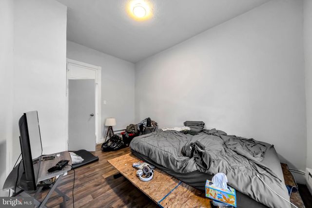 5853 MARKET ST, Philadelphia, PA 19139