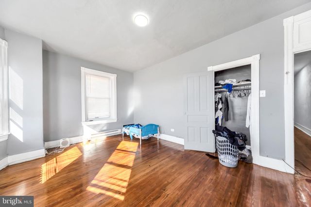 5853 MARKET ST, Philadelphia, PA 19139