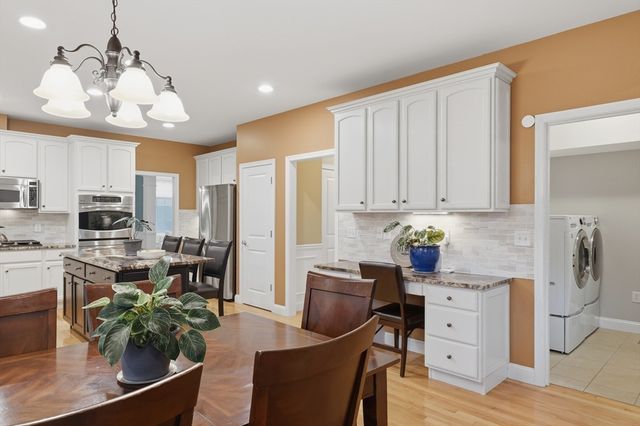 11 Howarth Drive, Upton, MA 01568