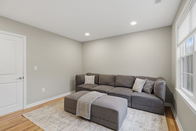 11 Howarth Drive, Upton, MA 01568