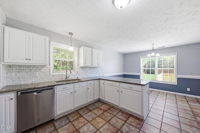 116 Winterfield Drive, Raeford, NC 28376