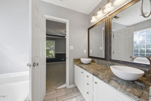 116 Winterfield Drive, Raeford, NC 28376