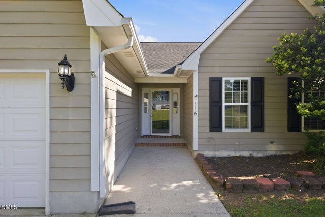 116 Winterfield Drive, Raeford, NC 28376