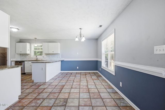 116 Winterfield Drive, Raeford, NC 28376