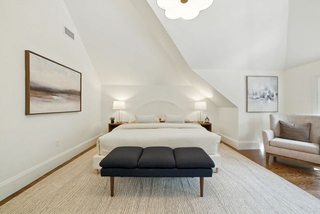197 Winchester Street 197, Brookline, MA 02446