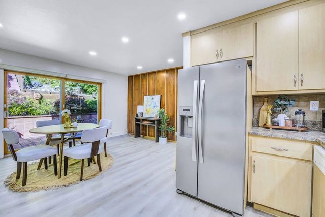 6635 6635 Banning Dr, Oakland, CA 94611