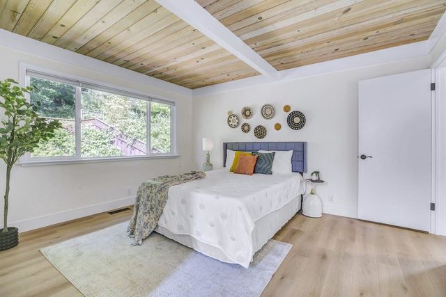 6635 6635 Banning Dr, Oakland, CA 94611