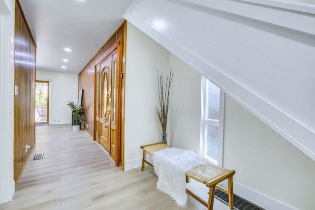 6635 6635 Banning Dr, Oakland, CA 94611