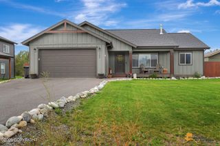1195 E Mountain Peak Loop, Palmer, AK 99645