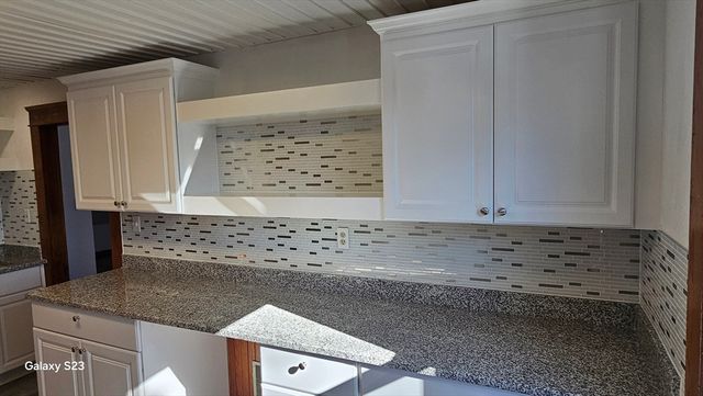 17 Cleveland Ave 3, Worcester, MA 01603