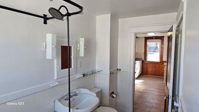 17 Cleveland Ave 3, Worcester, MA 01603