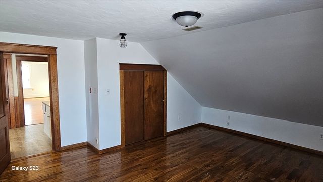 17 Cleveland Ave 3, Worcester, MA 01603