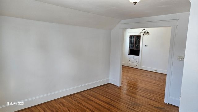 17 Cleveland Ave 3, Worcester, MA 01603