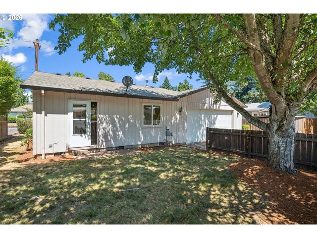 257 N KNIGHTS BRIDGE Rd, Canby, OR 97013