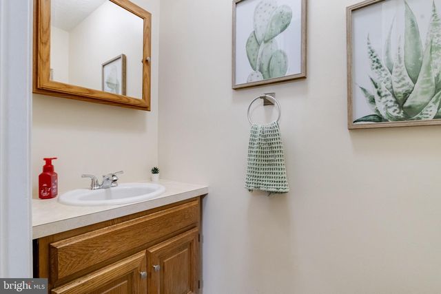 172 MAHOGANY DR, North East, MD 21901