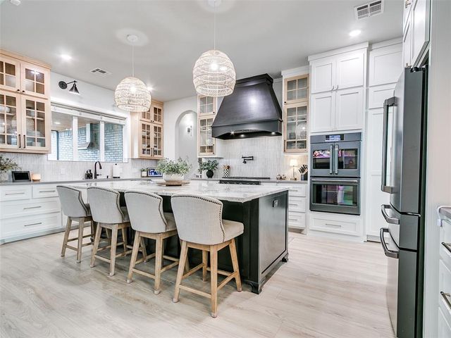 4400 Rustic Trail, Moore, OK 73160