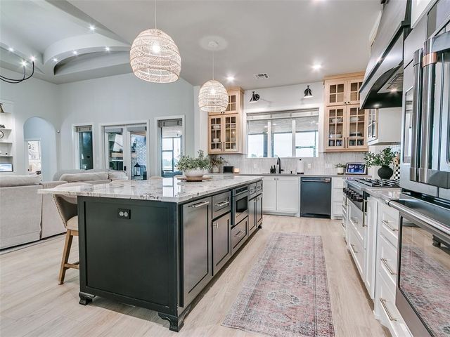 4400 Rustic Trail, Moore, OK 73160