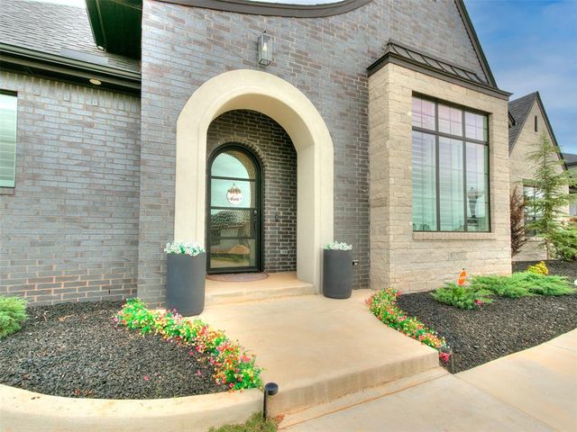 4400 Rustic Trail, Moore, OK 73160